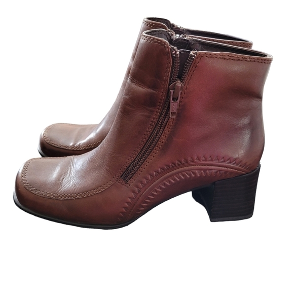 VINTAGE 90s Chunky Brown Leather Ankle Boot Womens Size 6 - Picture 2 of 7